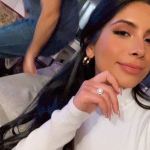 Meet your Posher, Nimrita